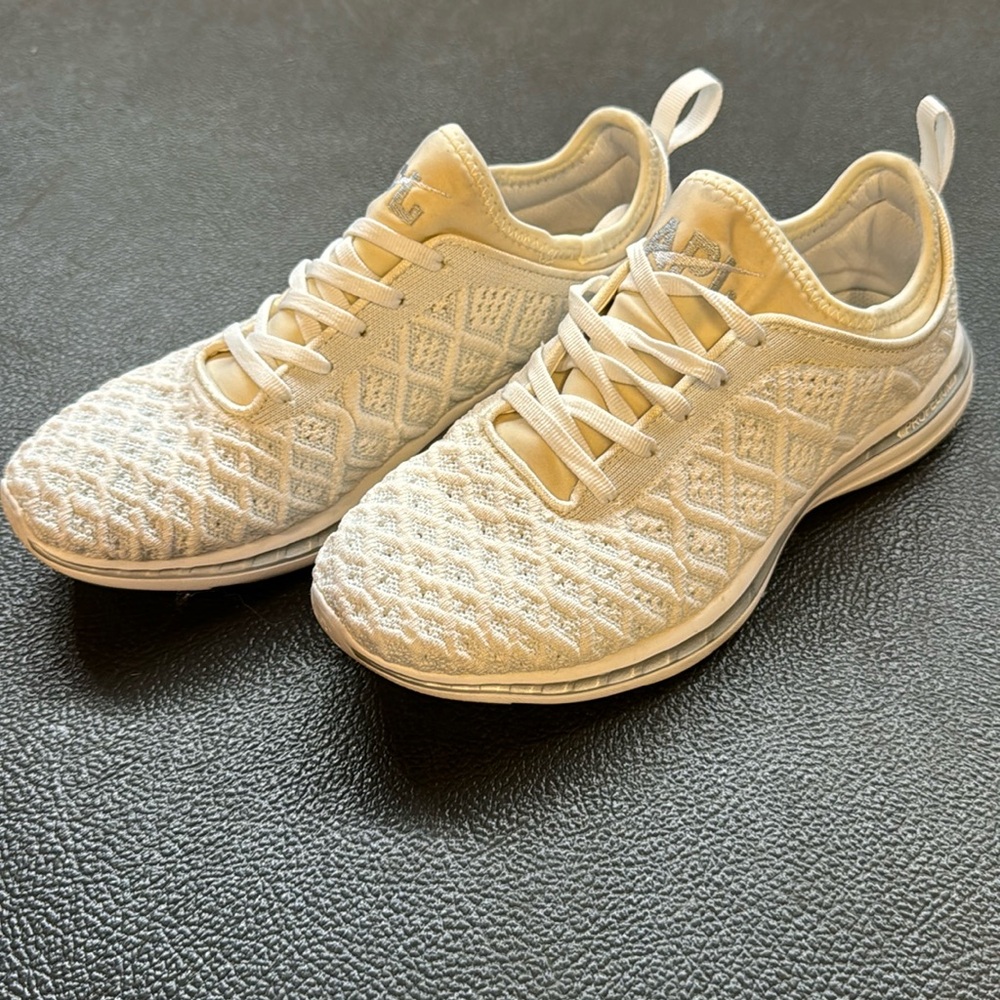 APL Techloom Phantom Sneaker Shoes 8.5